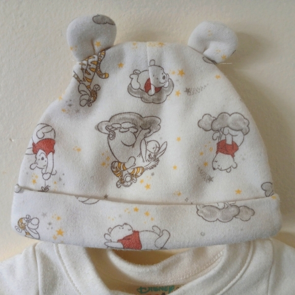 Disney Baby 2 Piece Set Winnie the Pooh Beanie & Noe Wrap Long Sleeve - Picture 9 of 11